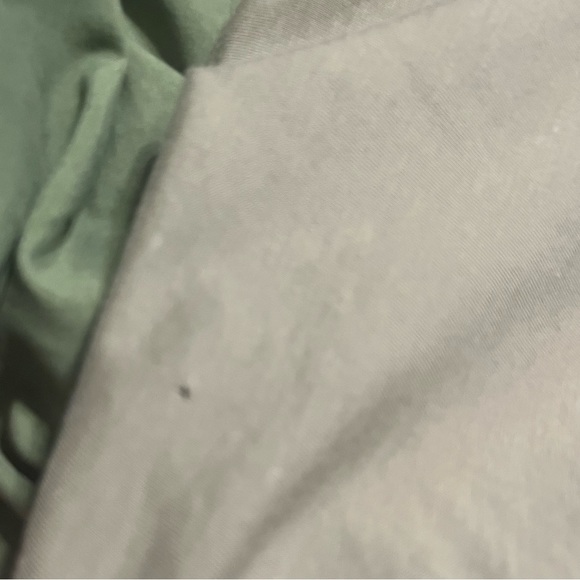 Banana Republic SUPIMA Tshirt, women’s Large - Picture 3 of 5